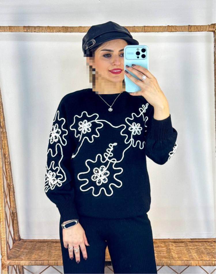 بافت گلدوزي طرح گل