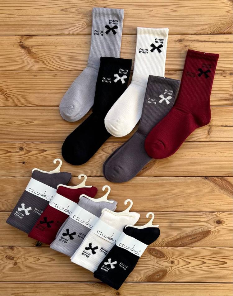 جوراب زمستونی پاپيوني