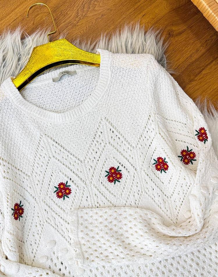 بافت گلدوزي قلاببافي