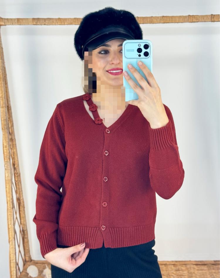 ژاکت گل برجسته