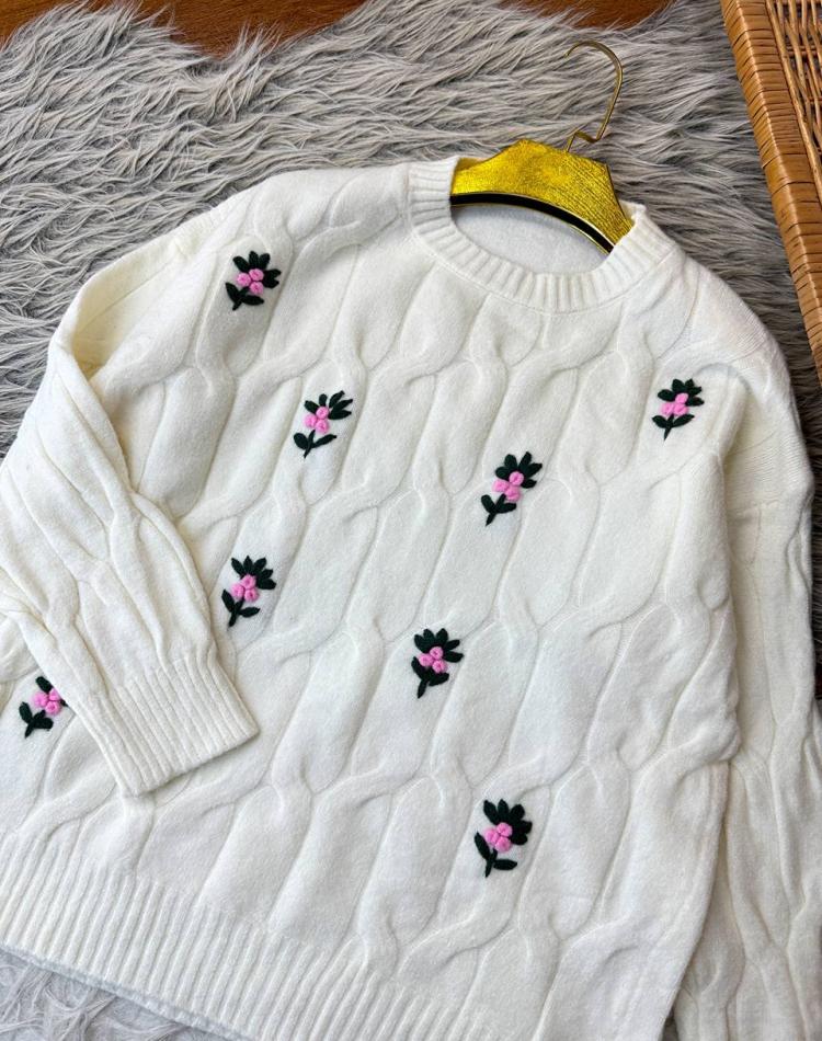 بافت گل برجسته