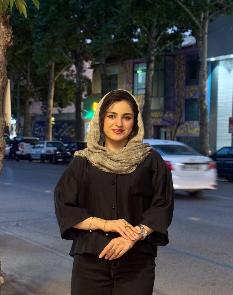 شوميز شیشه ای